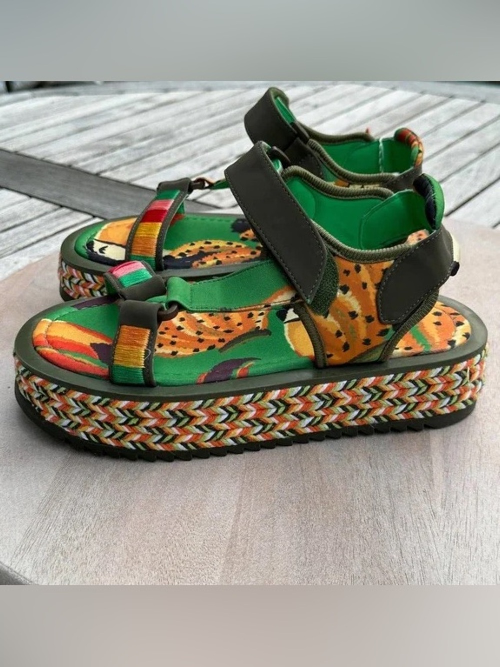 FARM Rio Green Toucan Raffia Flatform